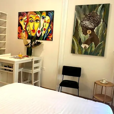 Lui فندق مبيت وإفطار 3*